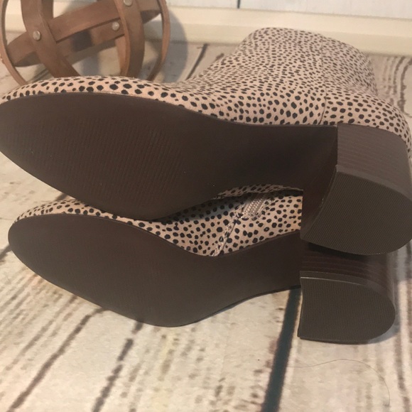 Booties - Picture 5 of 5